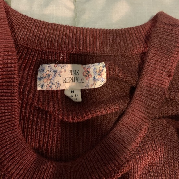 Sweater - Picture 2 of 3